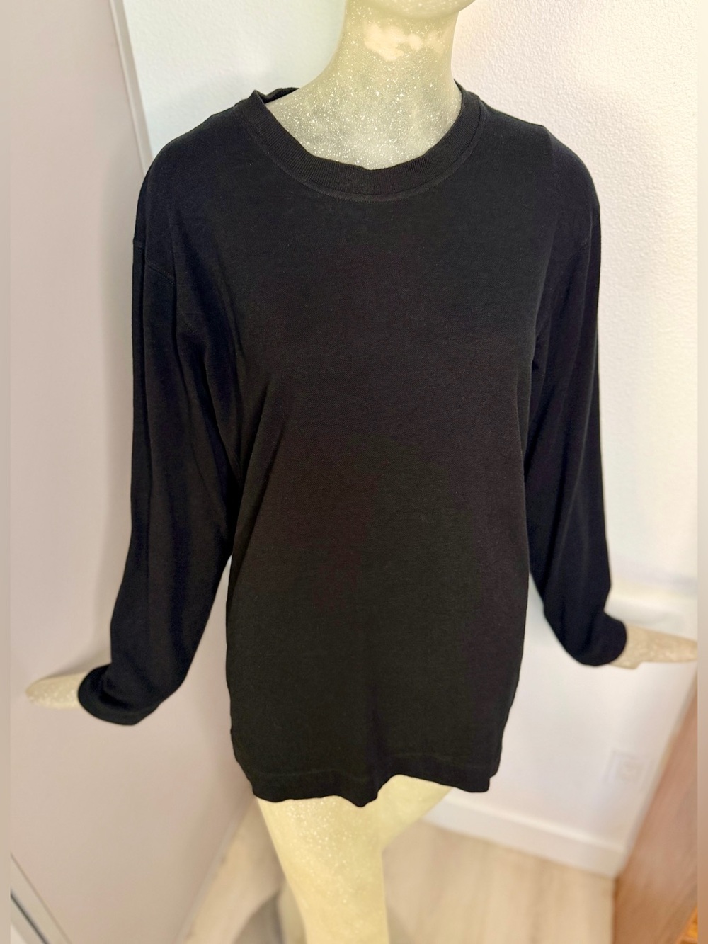 Ermenegildo Zegna Black Knit Crewneck Men's Sweater. Size Medium